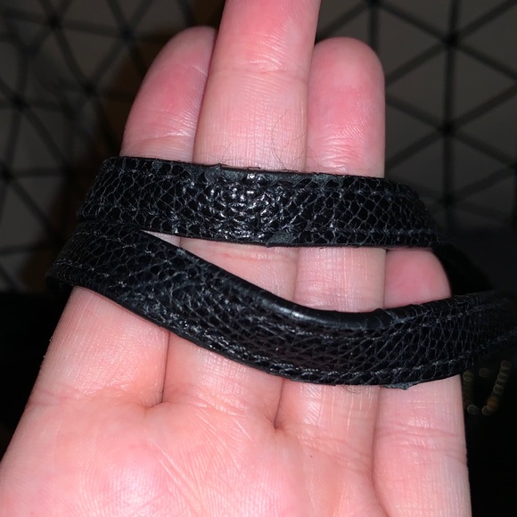 Coach Tote Black - Picture 3 of 8